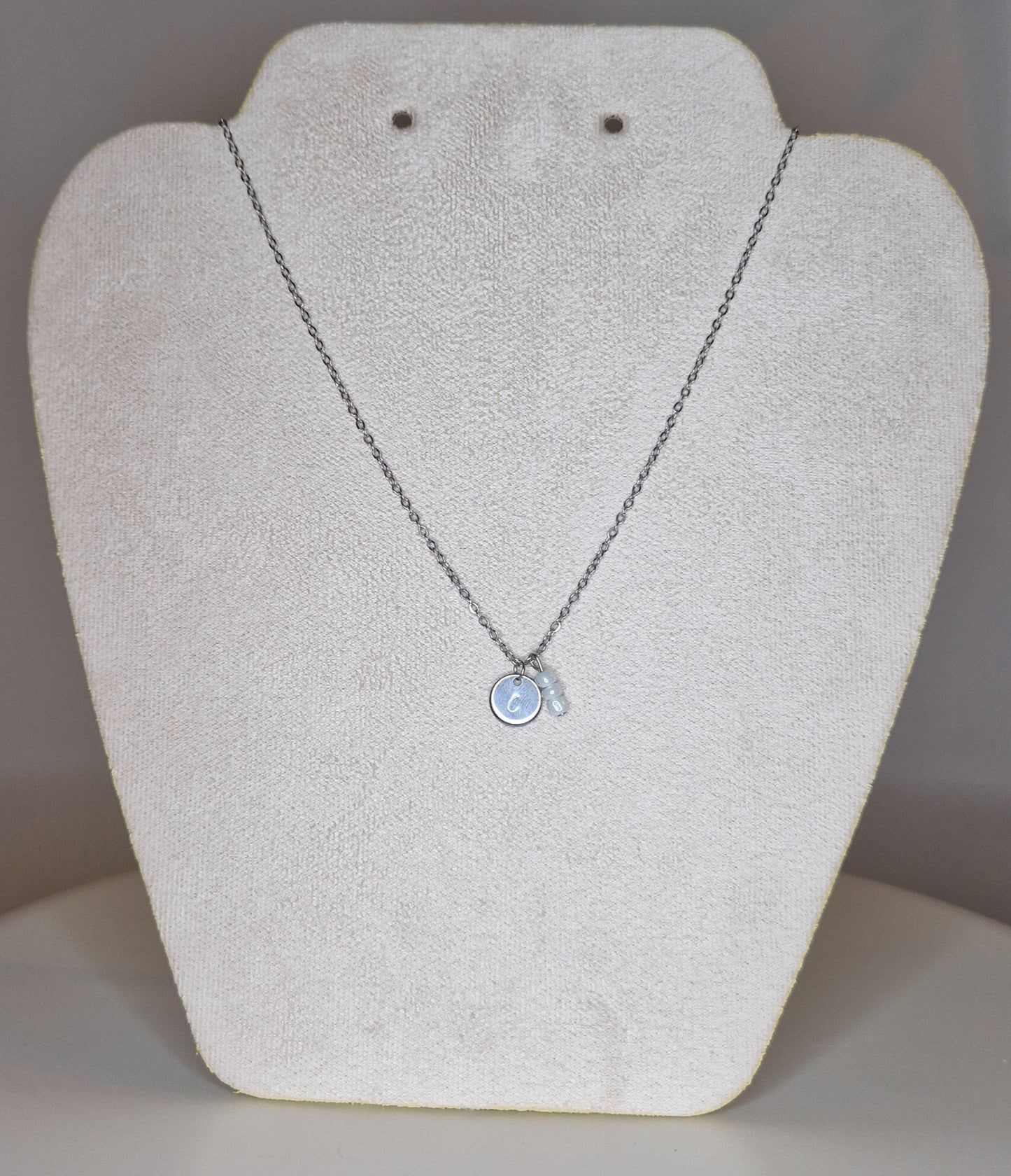 Colar Inicial Redondo/Pérola